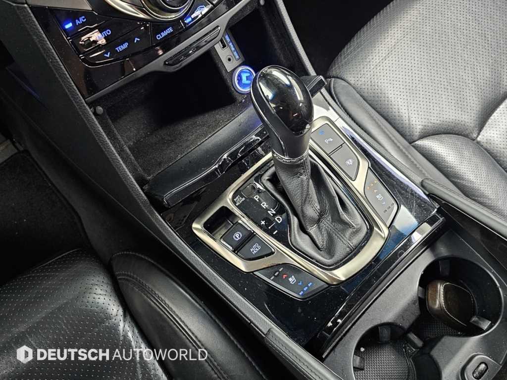 Hyundai Grandeur — photo 09