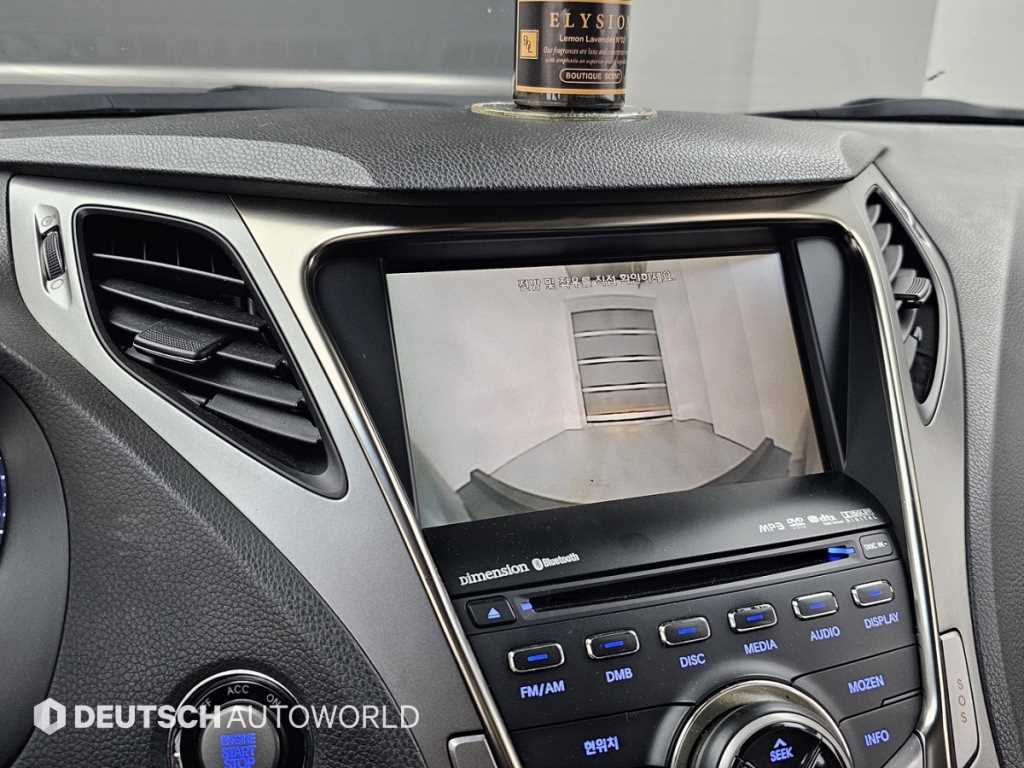 Hyundai Grandeur — photo 15