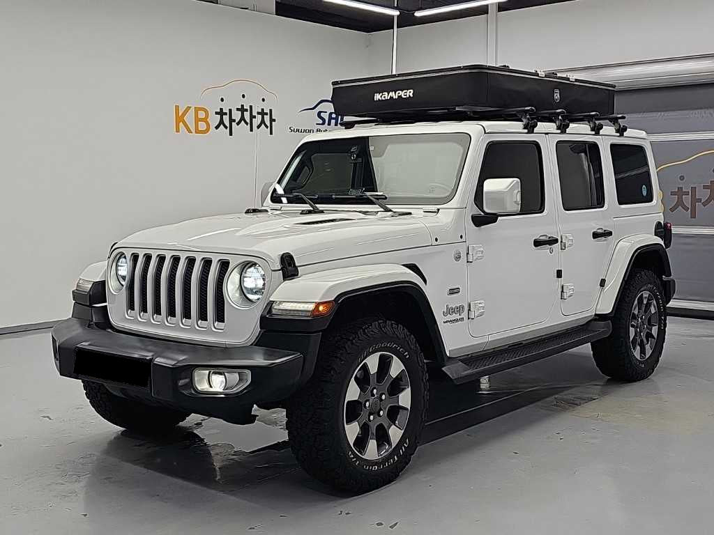 Jeep Wrangler — photo 01