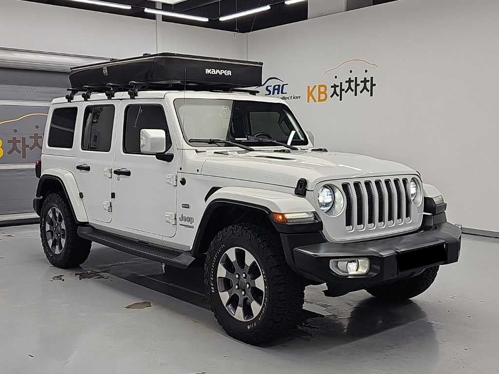 Jeep Wrangler — photo 04
