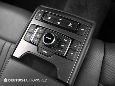 Hyundai Genesis — photo 16
