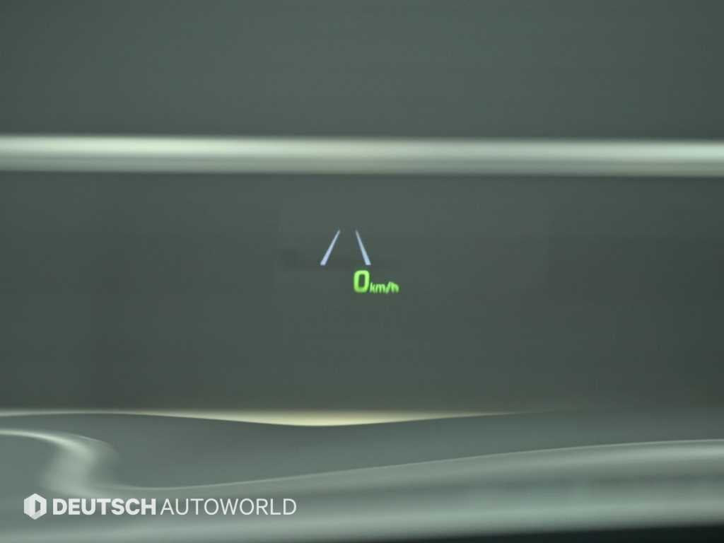 Hyundai Genesis — photo 18