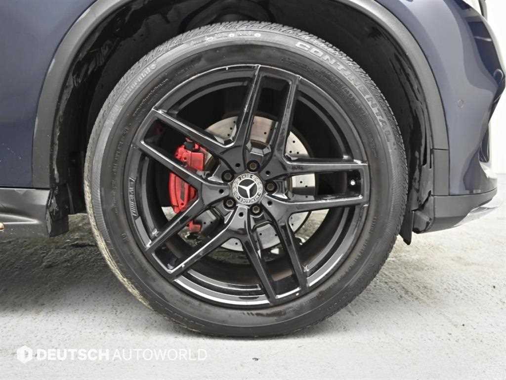 Mercedes-Benz GLE-Class — photo 05