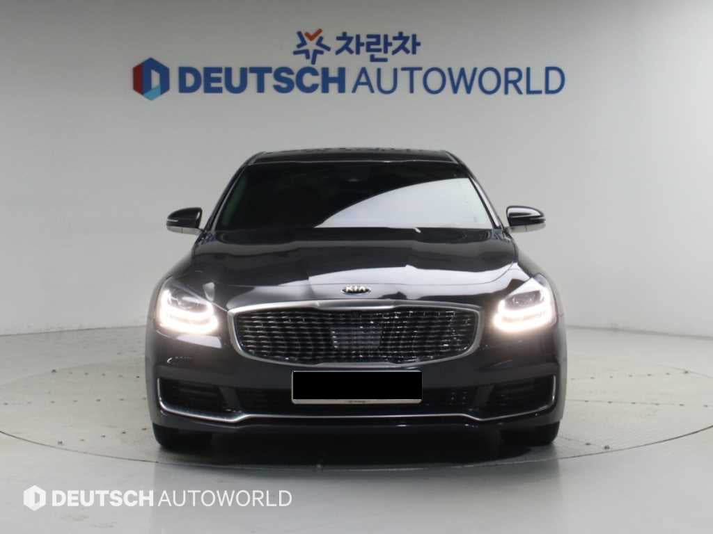 Kia K9 — photo 03