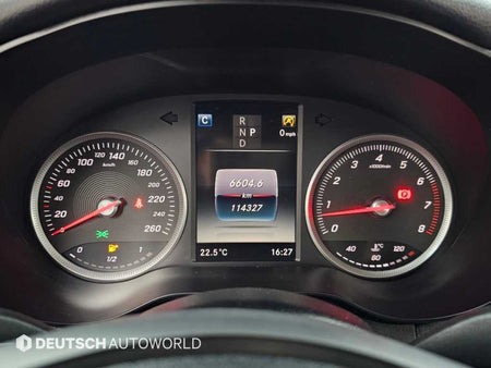 Mercedes-Benz C-Class — photo 08