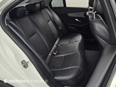 Mercedes-Benz C-Class — photo 12
