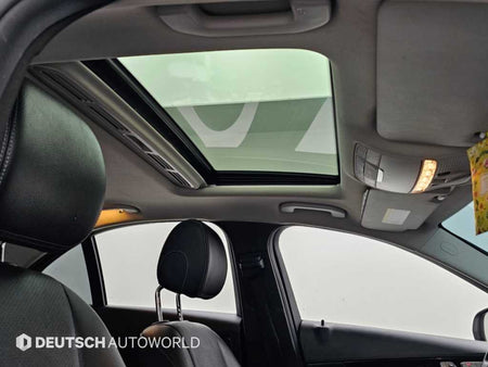 Mercedes-Benz C-Class — photo 18