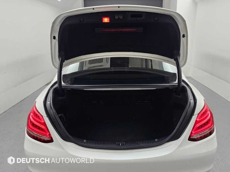 Mercedes-Benz C-Class — photo 19