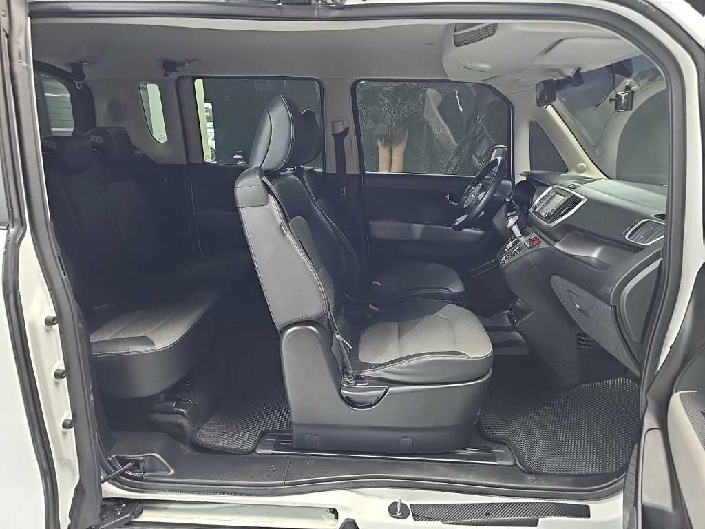 Kia RAY — photo 19