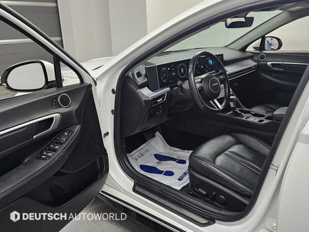 Hyundai Sonata — photo 11