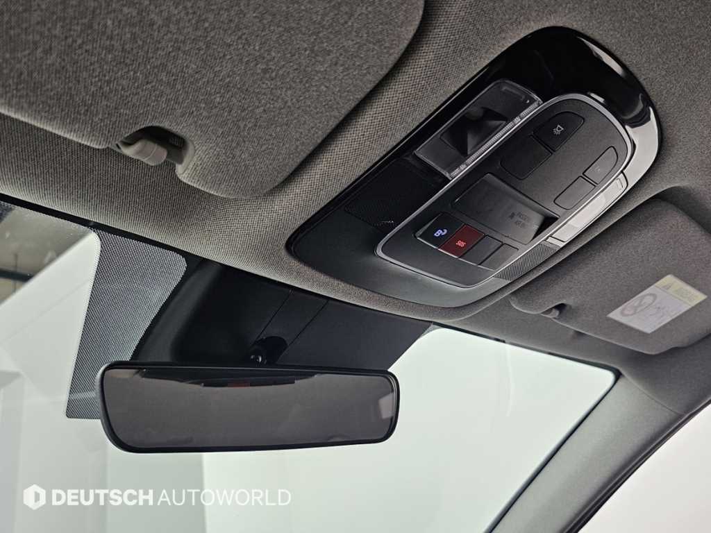 Hyundai Sonata — photo 18