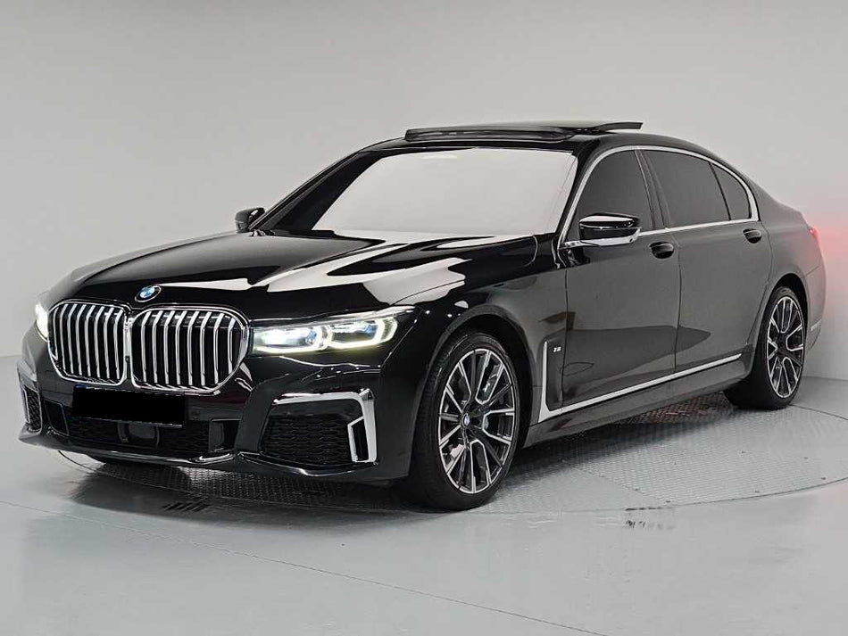 BMW 7-Series — photo 01