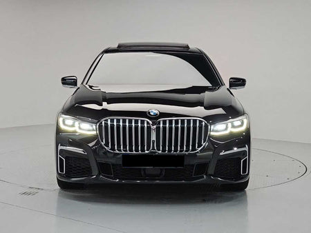 BMW 7-Series — photo 02
