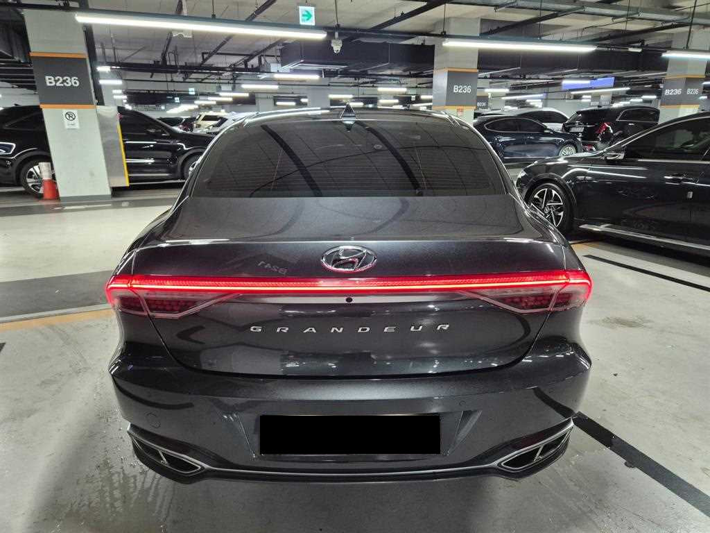 Hyundai Grandeur — photo 04