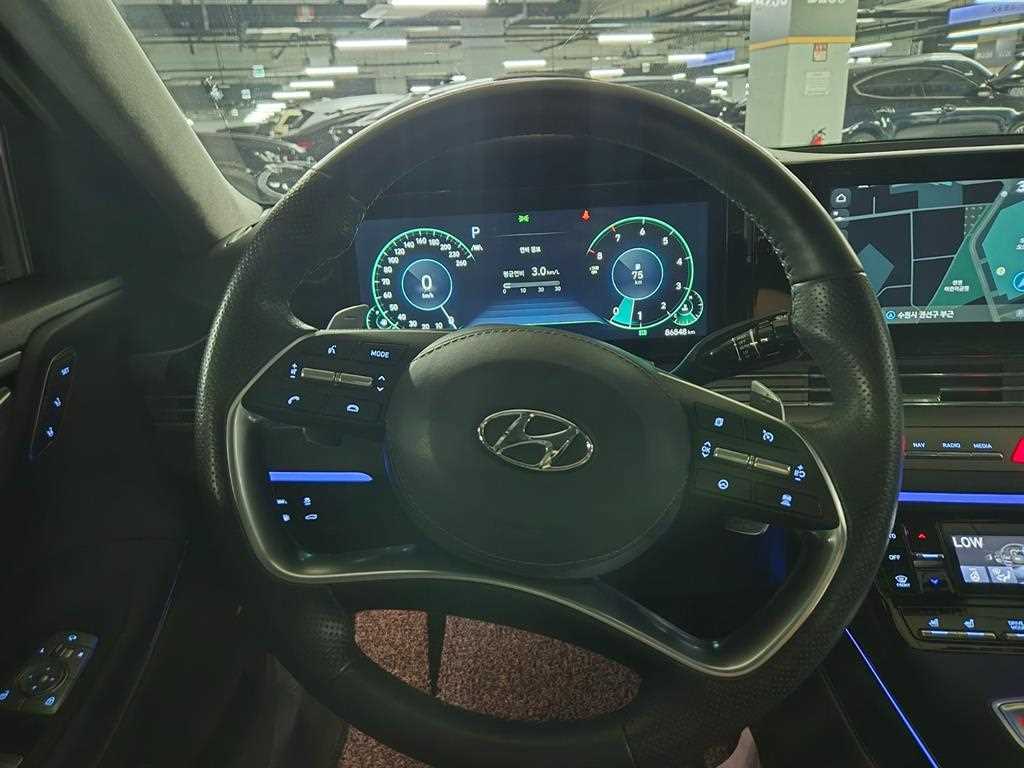 Hyundai Grandeur — photo 14