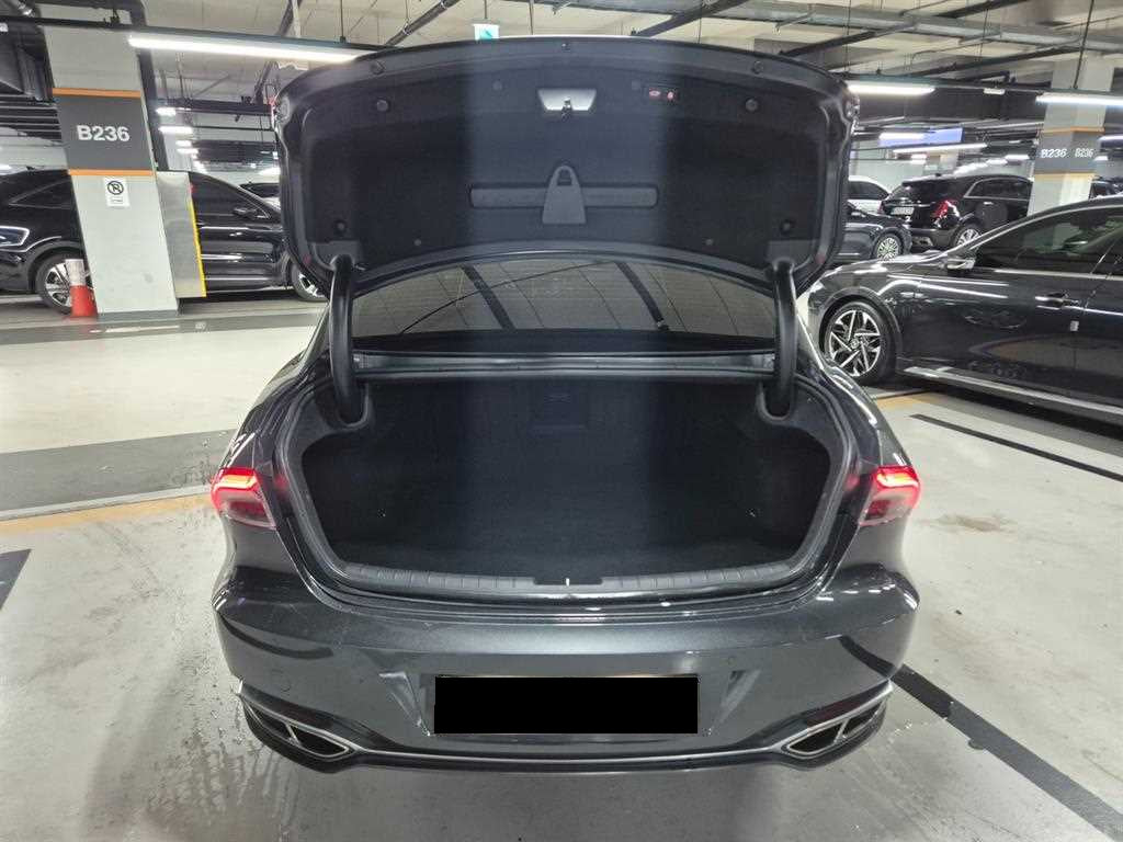 Hyundai Grandeur — photo 20