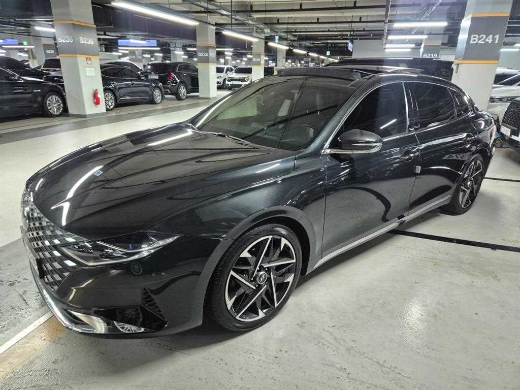 Hyundai Grandeur — photo 02