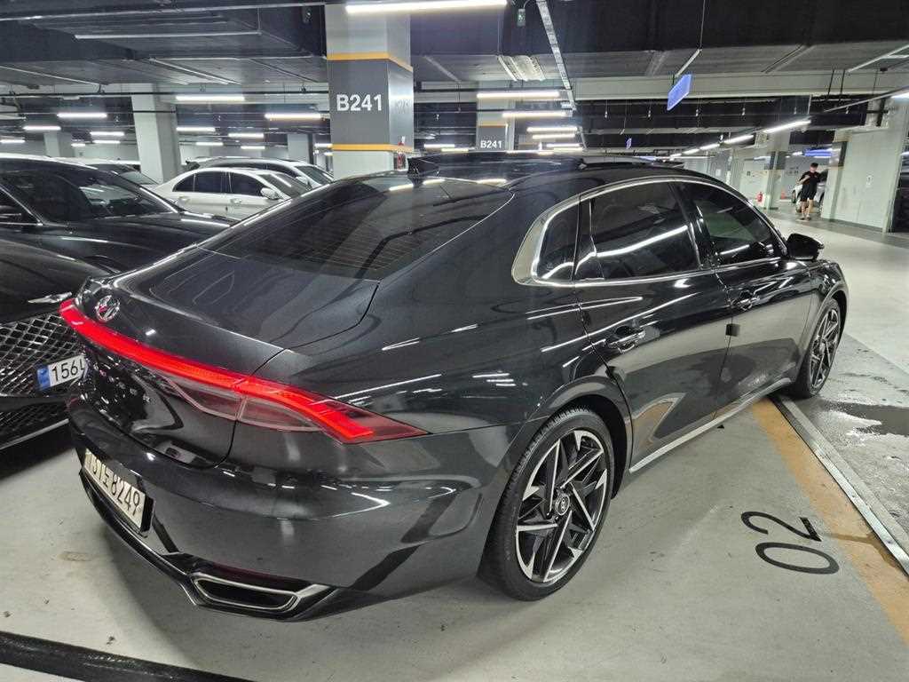 Hyundai Grandeur — photo 03