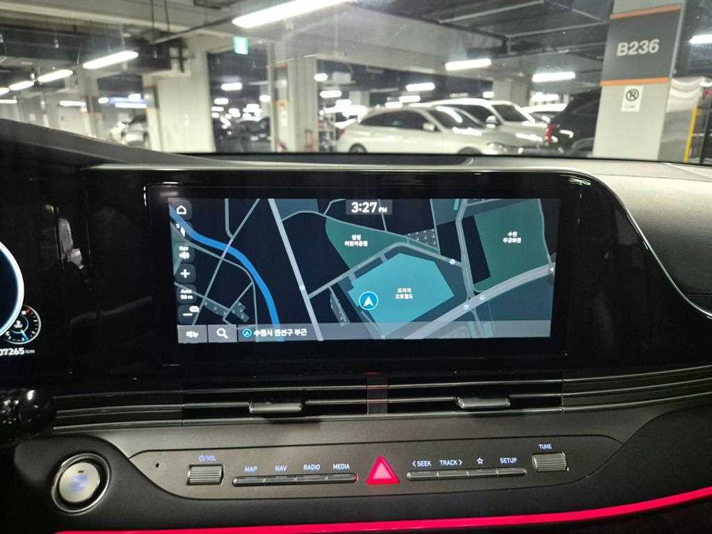 Hyundai Grandeur — photo 16