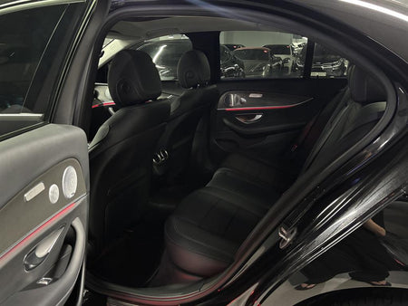 Mercedes-Benz E-Class — photo 08