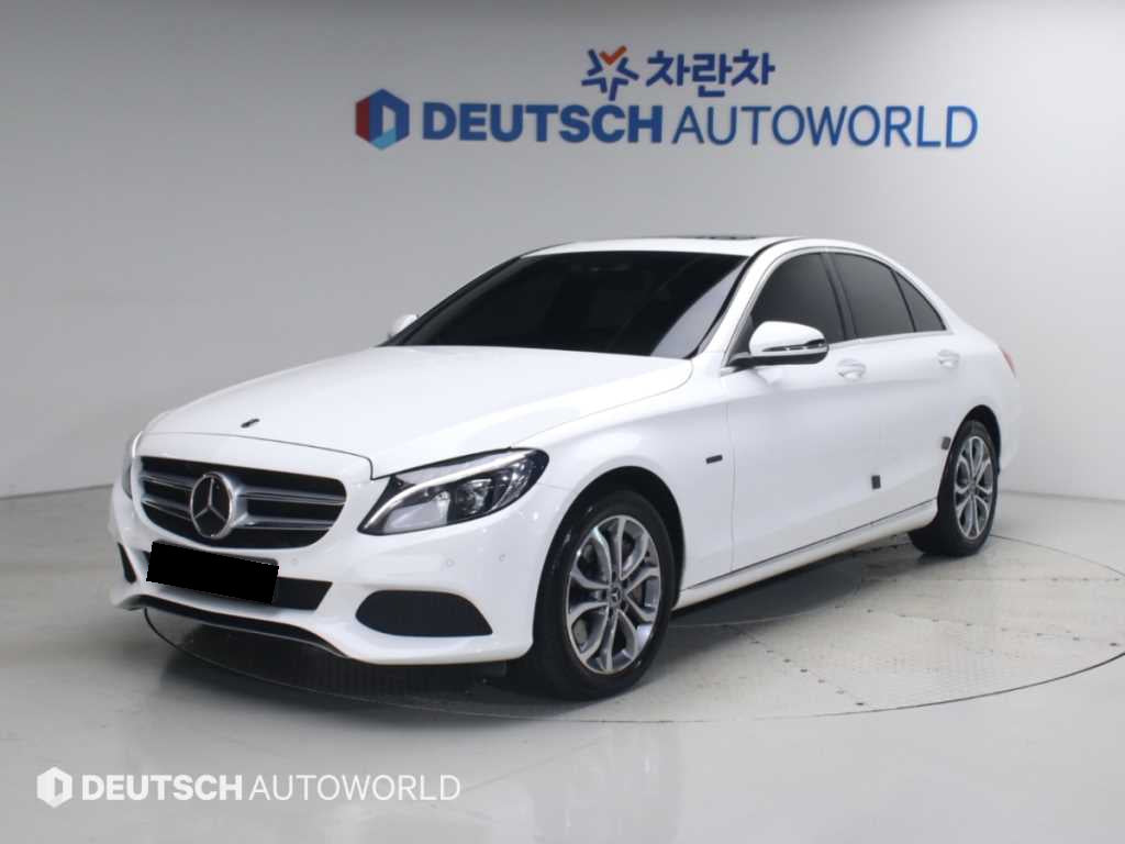 Mercedes-Benz C-Class — photo 01