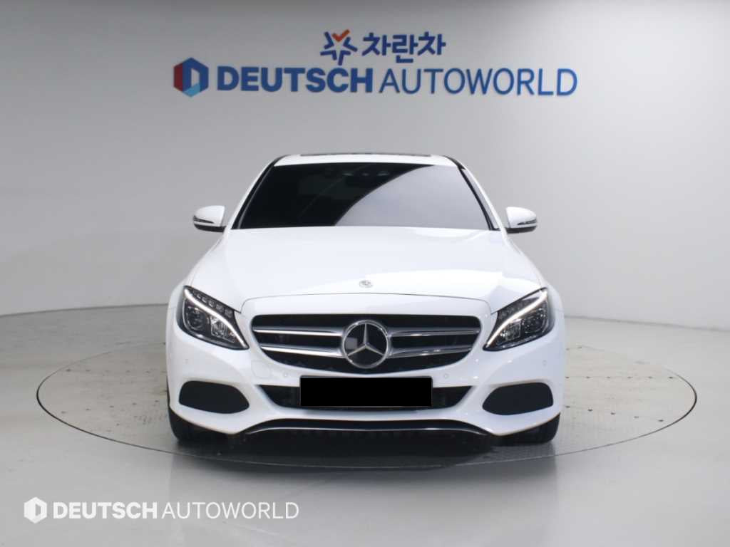 Mercedes-Benz C-Class — photo 03