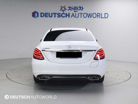 Mercedes-Benz C-Class — photo 04