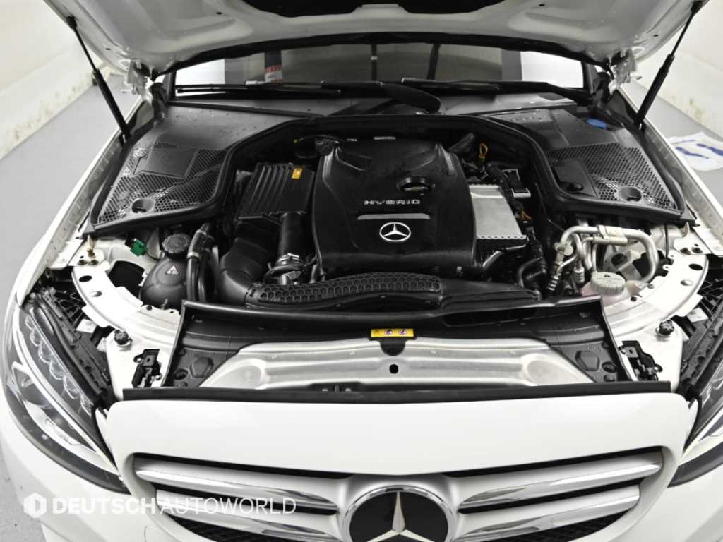 Mercedes-Benz C-Class — photo 06