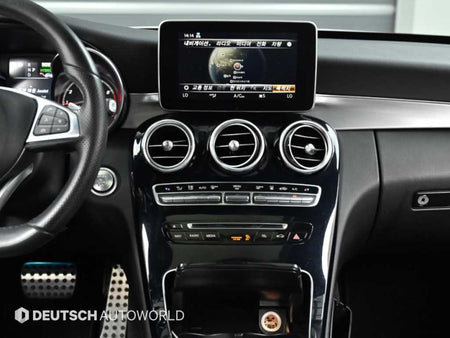Mercedes-Benz C-Class — photo 14