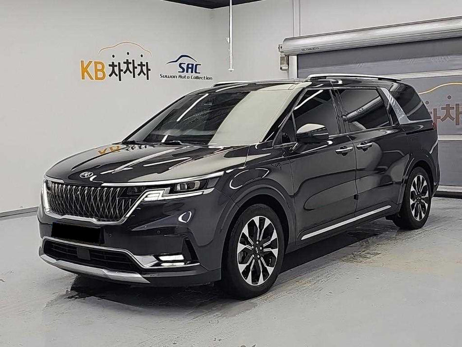 Kia Carnival — photo 01