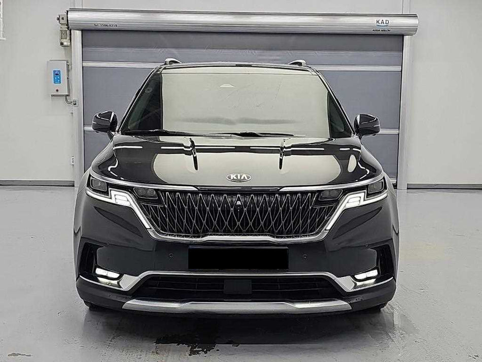 Kia Carnival — photo 02
