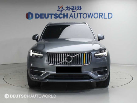 Volvo XC90 — photo 01