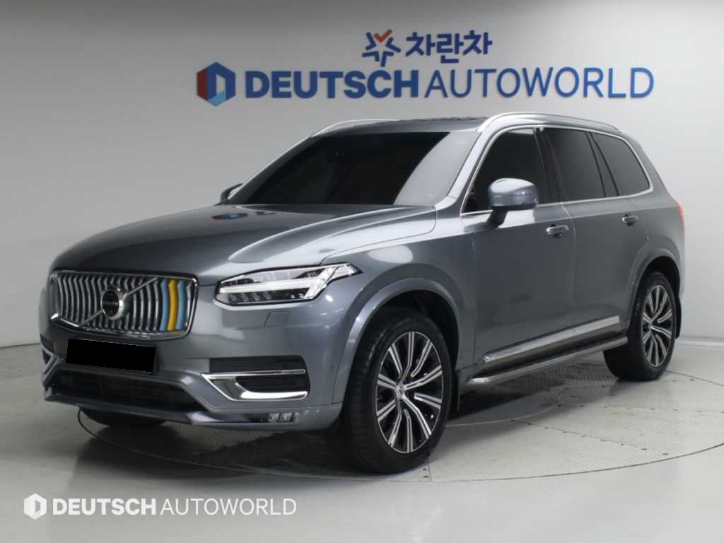 Volvo XC90 — photo 02