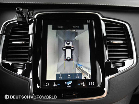 Volvo XC90 — photo 15