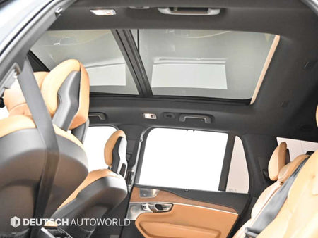 Volvo XC90 — photo 18
