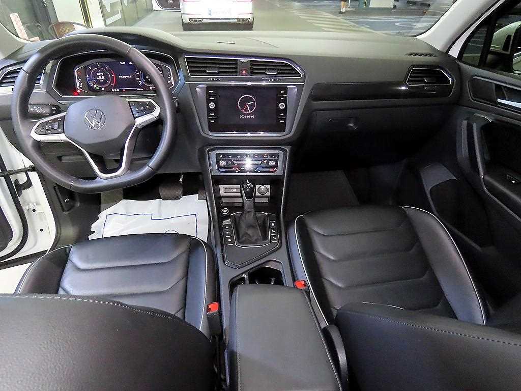 Volkswagen Tiguan — photo 10