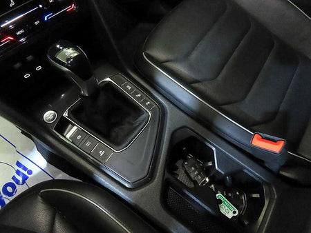 Volkswagen Tiguan — photo 12