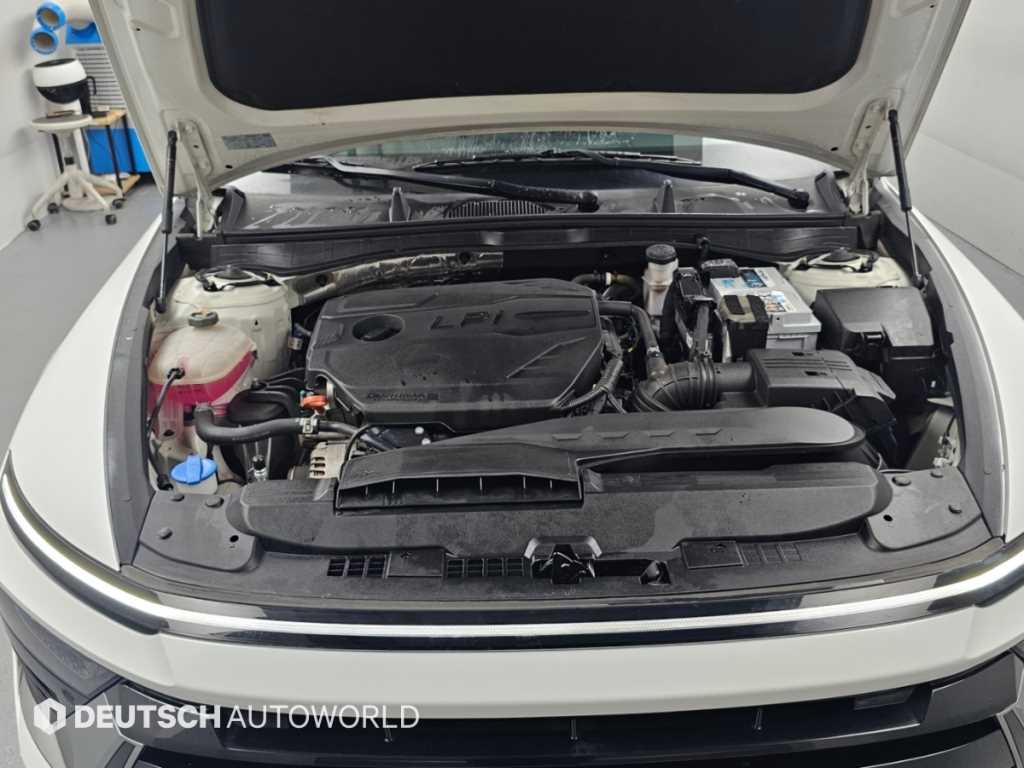 Hyundai Sonata — photo 06
