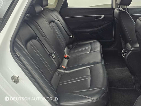Hyundai Sonata — photo 12