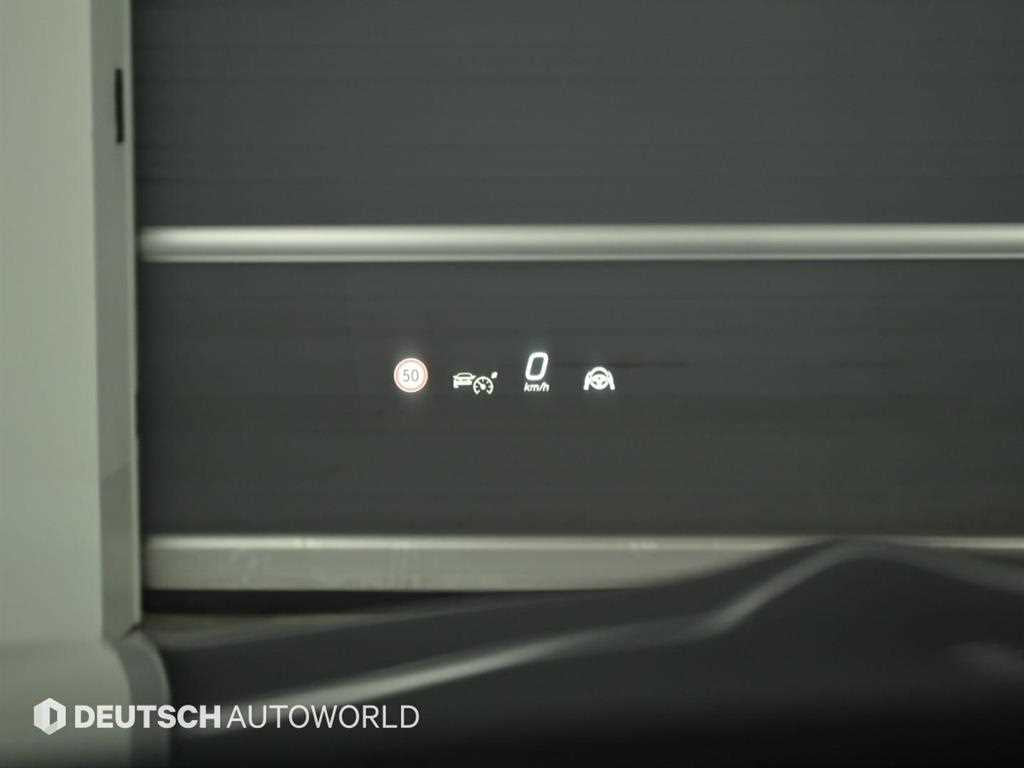 Mercedes-Benz CLE-Class — photo 16