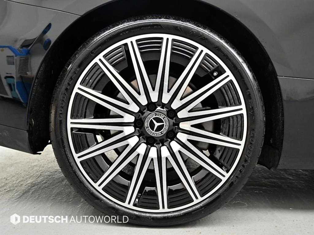 Mercedes-Benz CLE-Class — photo 18