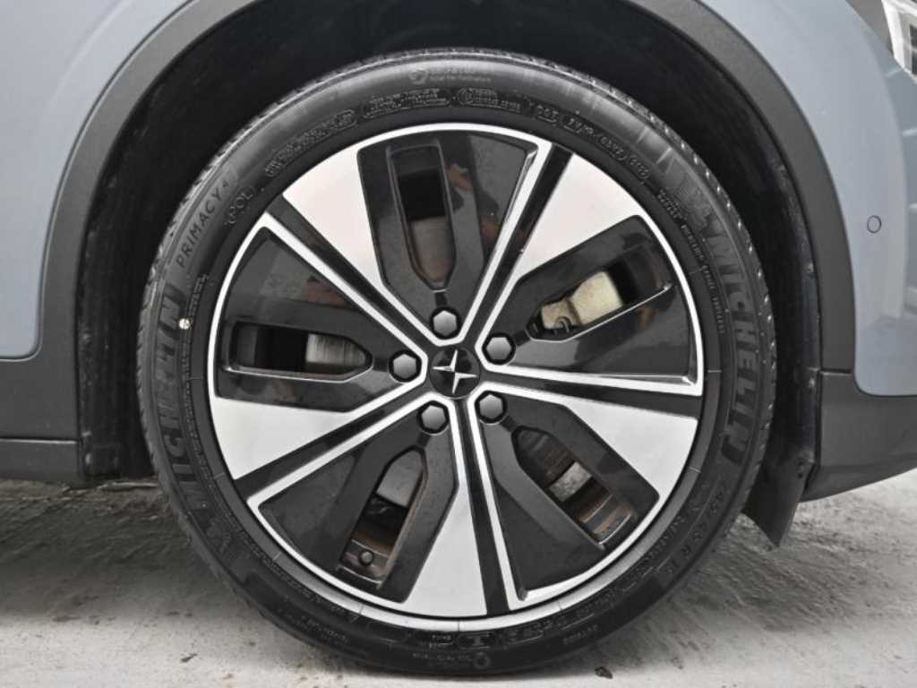 Polestar Polestar 2 — photo 05