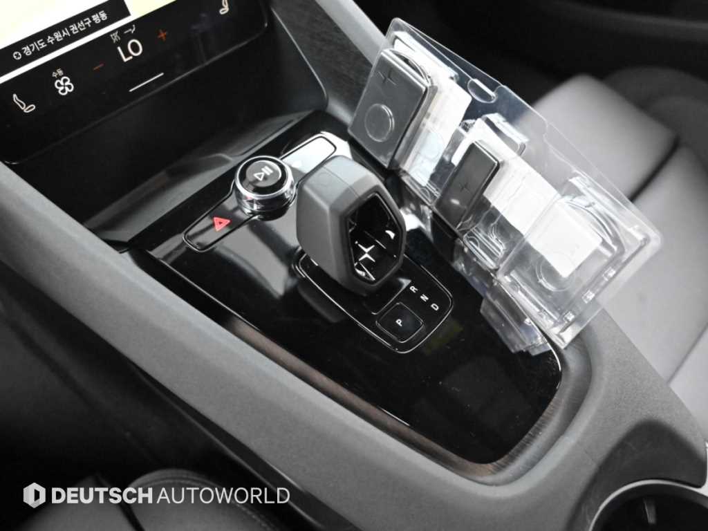 Polestar Polestar 2 — photo 14