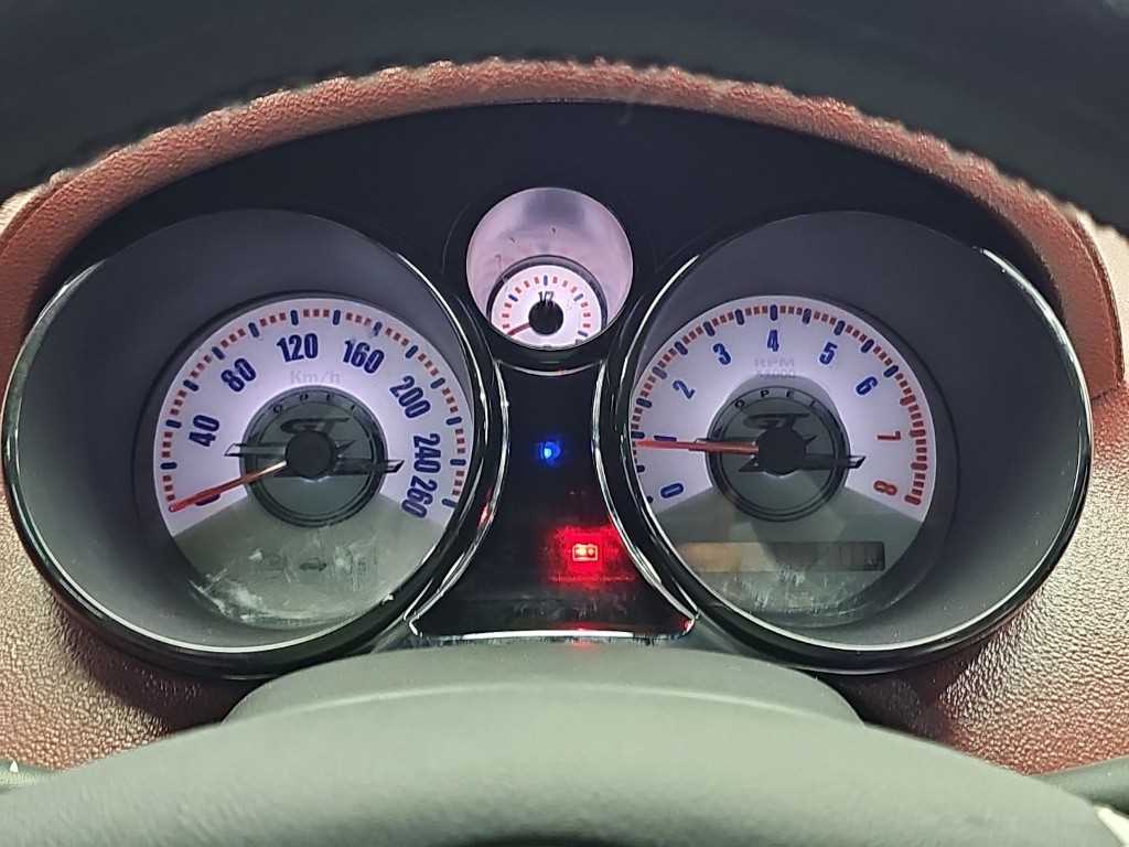 CHEVROLET G2X — photo 06