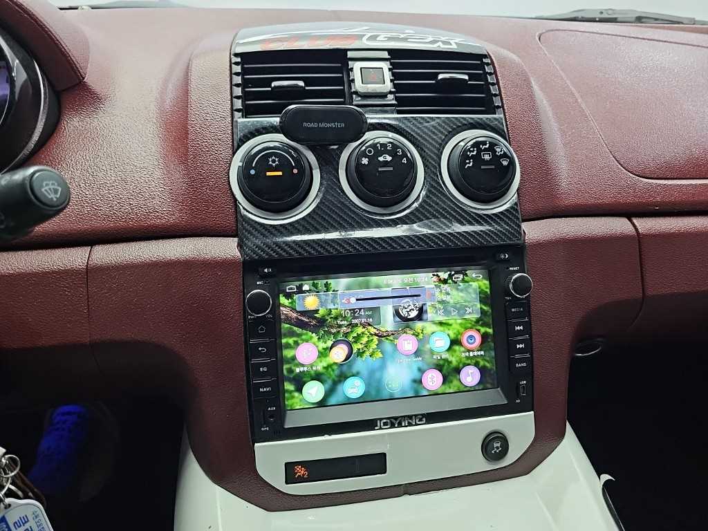 CHEVROLET G2X — photo 10