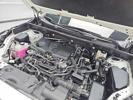 Toyota RAV4 — photo 05