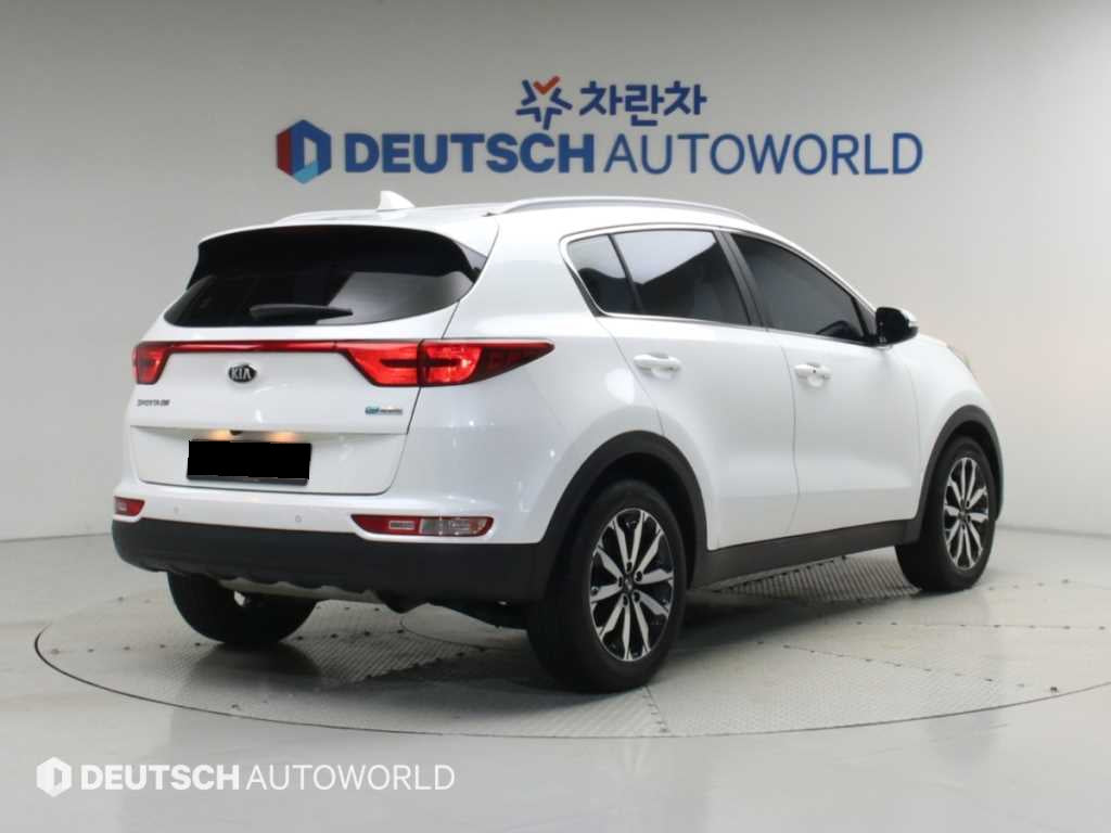 Kia Sportage — photo 02