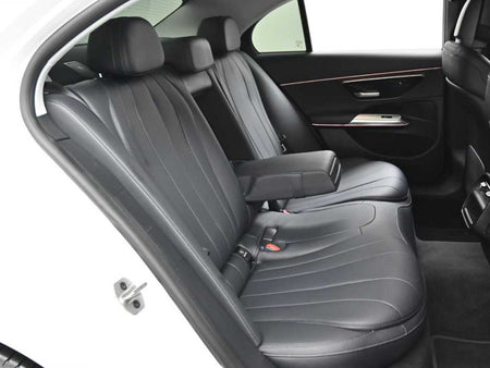 Mercedes-Benz E-Class — photo 12