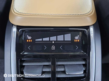Volvo XC90 — photo 16