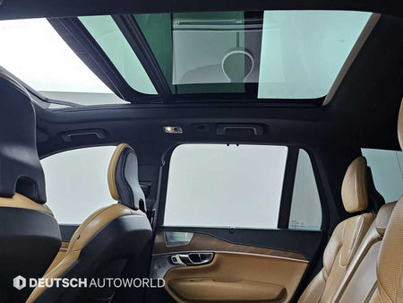 Volvo XC90 — photo 18